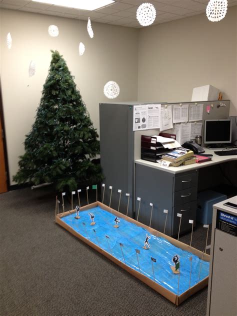 280 Best Office Christmas Decorations ideas .